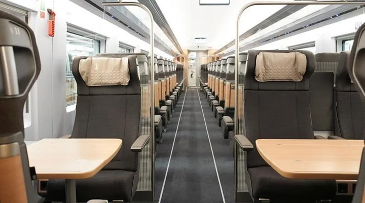 Almanya’da trenlere ‘mahrem kabin’ ayarı