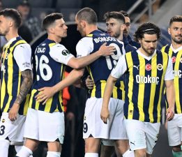 Fenerbahçe-Olympiakos maçı sonrası soyunma odasına giderken neler yaşandı? Ahmet Çakar’ın iddiası